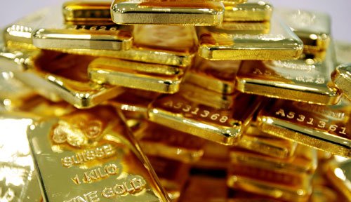 Giá vàng hôm nay 12/12: Vàng treo cao bất chấp USD tăng dốc-1