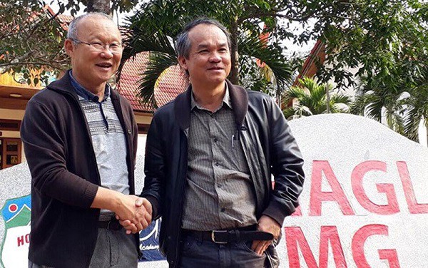 2 người phụ nữ Việt này cũng tuyệt vời như bà Park Hang-seo vì những yêu thương âm thầm đứng sau hậu thuẫn cho tình yêu bóng đá của chồng-1