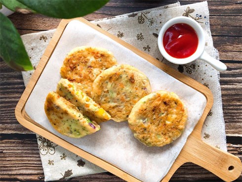 Bữa sáng chỉ cần một chiếc bánh khoai như thế này thôi cũng đủ no bụng