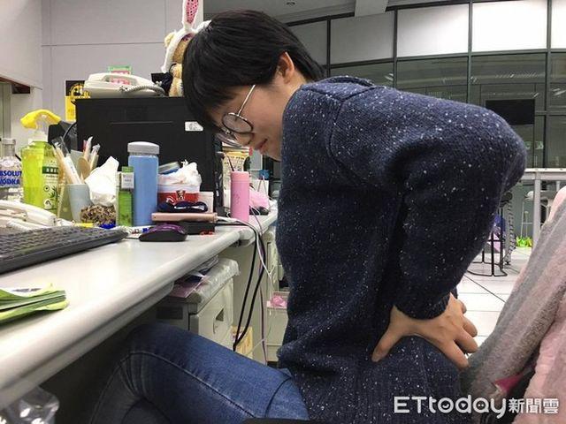 Cô gái chỉ dùng 1 băng vệ sinh/ngày khi bị đèn đỏ, chị em cảnh giác với dấu hiệu này-1