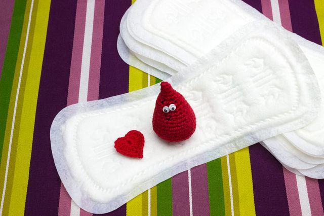 Cô gái chỉ dùng 1 băng vệ sinh/ngày khi bị đèn đỏ, chị em cảnh giác với dấu hiệu này-2