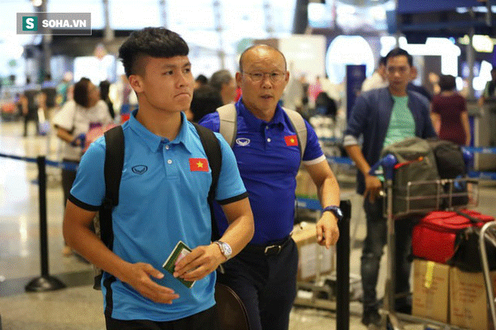 Trở về Hà Nội đón rét, Văn Toàn sẵn sàng cho trận chung kết lượt về-13