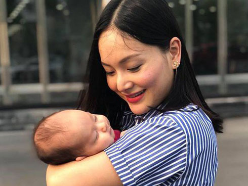 Sau thời gian trầm cảm vì sinh con, cuộc sống của Lan Phương và chồng Tây cao 2m thế nào?-8