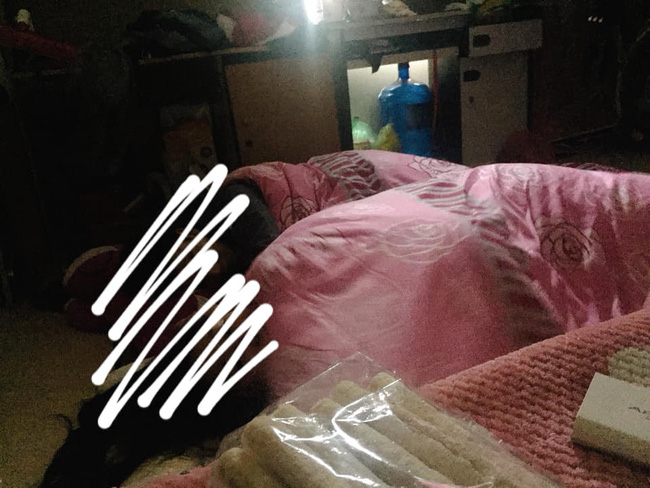 Bạn cùng phòng dẫn trai về qua đêm, cô gái có pha ứng xử cao tay khiến bạn câm nín, dân mạng khen hay-1