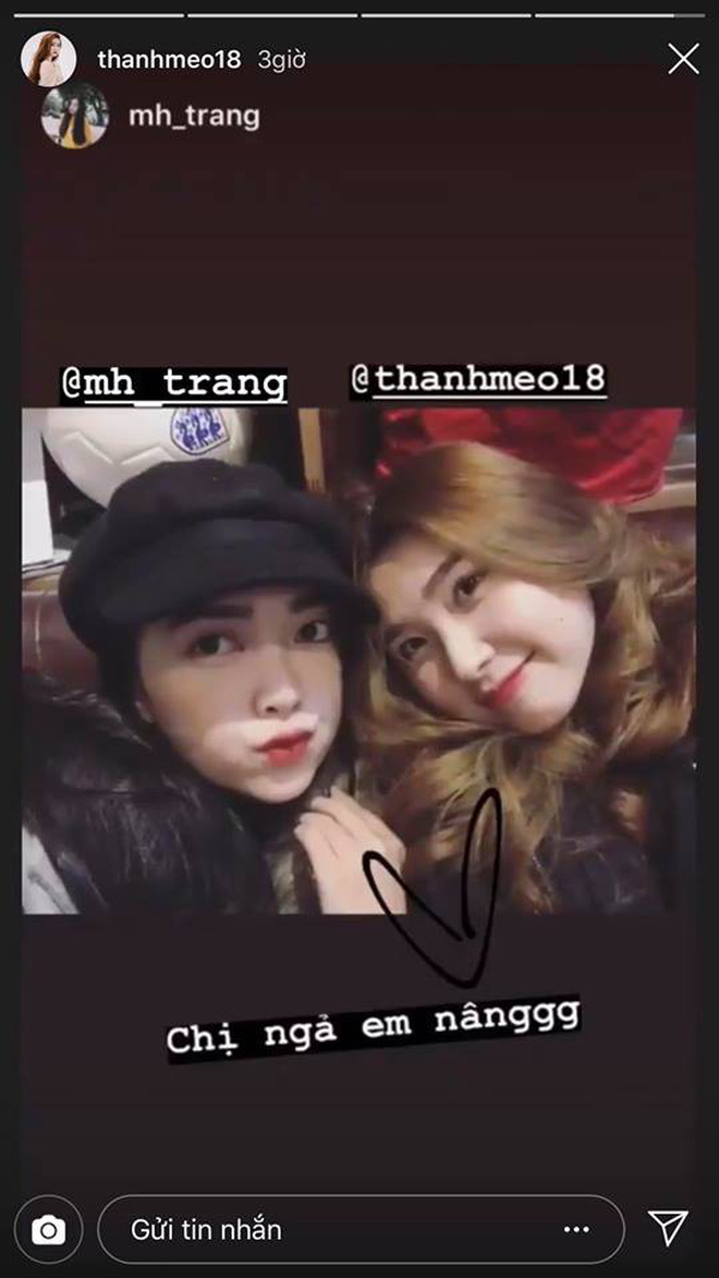 Cùng bị đồn yêu Hà Đức Chinh và Bùi Tiến Dũng, tình chị ngả em nâng của hai cô gái xinh đẹp bỗng được chú ý-6