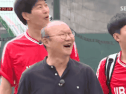 Hà Đức Chinh dạy mèo ảo giả giọng Sơn Tùng MTP-1