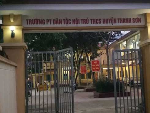 Thông tin bất ngờ về hàng chục học sinh nghi bị hiệu trưởng lạm dụng tình dục