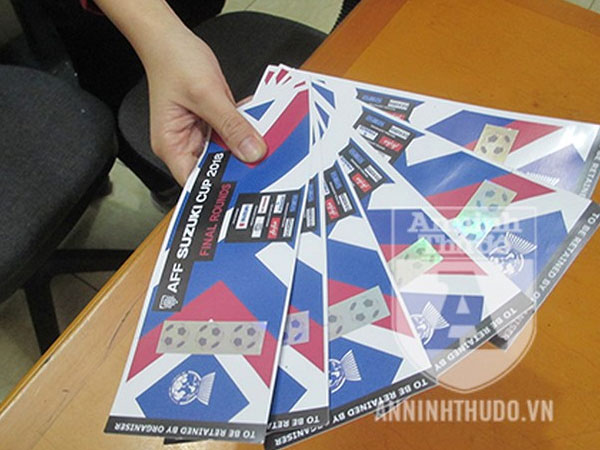 Lời kể cay đắng của nạn nhân bị lừa hàng chục triệu đồng mua vé giả chung kết AFF Cup-1