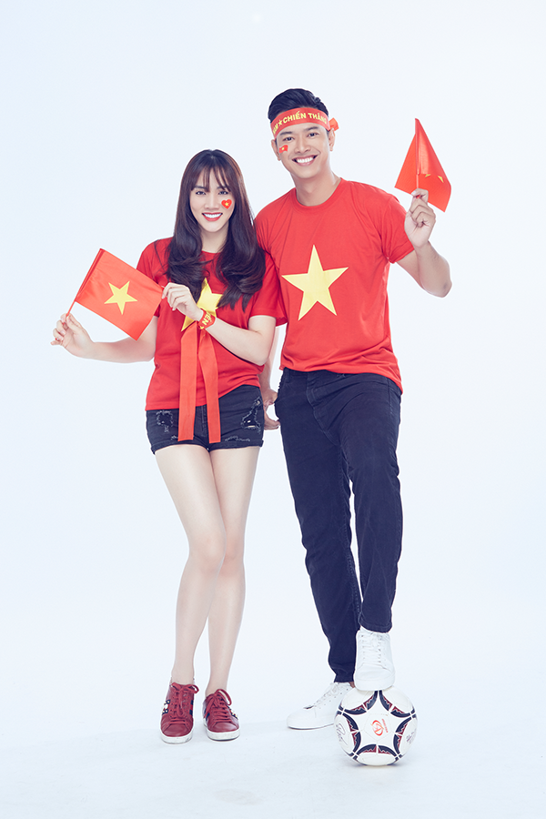 Trang Nhung khoe dáng nuột nà như thuở son rỗi cổ vũ đội tuyển Việt Nam-5