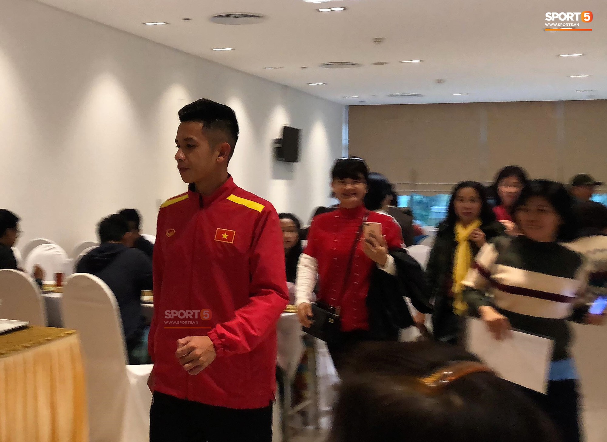 Bữa sáng giản dị của tuyển Việt Nam trước trận chung kết lịch sử-7