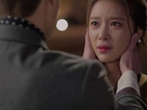 Nghe bí mật động trời từ bố vợ, con rể choáng váng vì mình bị "qua mặt" bấy lâu nay Nghe bí mật động trời từ bố vợ, con rể choáng váng vì mình bị "qua mặt" bấy lâu nay