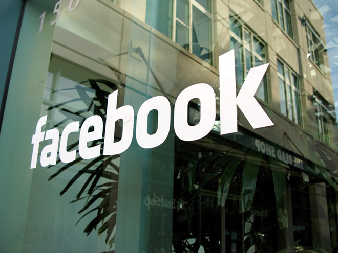 Lộ ảnh riêng tư gần 7 triệu người, Facebook có thể bị phạt hàng tỷ USD-1