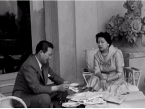 Kẻ thứ 3 bất hạnh: Được vợ người ta nhường cả chồng mình cho nhưng vẫn không thể có được cái kết tốt đẹp