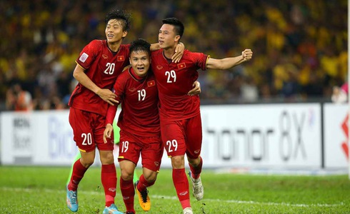 Tuyển Việt Nam vô địch AFF Cup 2018 với thành tích bất bại-25