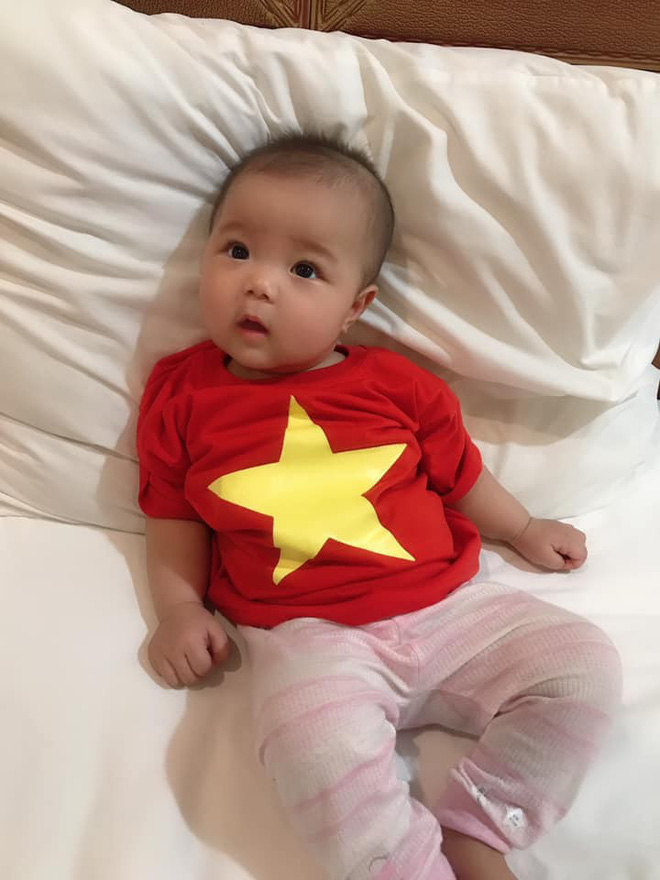 Vợ cầu thủ Quế Ngọc Hải: Chồng có nhiều fangirl nhưng tôi tuyệt đối không ghen tuông vô cớ-6