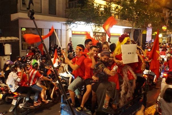 Việt Nam vô địch AFF Cup: 10 năm chờ đợi, sung sướng tột cùng-17