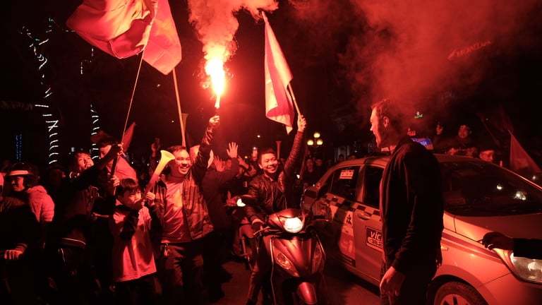 Việt Nam vô địch AFF Cup: 10 năm chờ đợi, sung sướng tột cùng-34