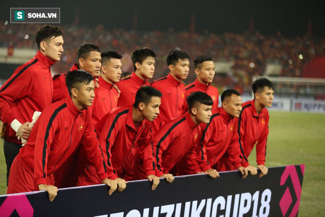 Đặng Văn Lâm: Bố mẹ không xem tôi thi đấu vì quá lo, chỉ dám đợi kết quả trên điện thoại-1