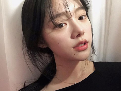 Khi bị mụn, nhiều nàng rất lười làm điều này nhưng ngờ đâu lại khiến tình trạng mụn thêm tồi tệ hơn