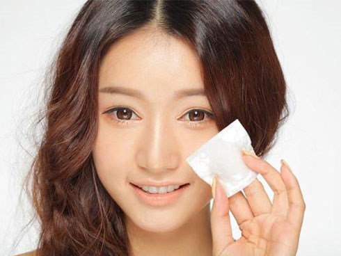 3 phút mỗi ngày thôi, thực hiện thao tác này, da sẽ trong veo không thua gì gái Hàn