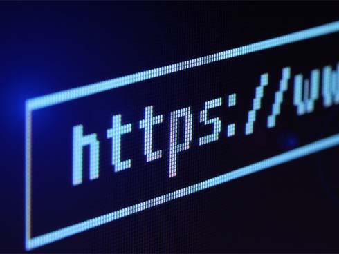 Google tái hiện lại bộ phim kinh điển Ở nhà một mình” trong clip quảng cáo hài hước-2