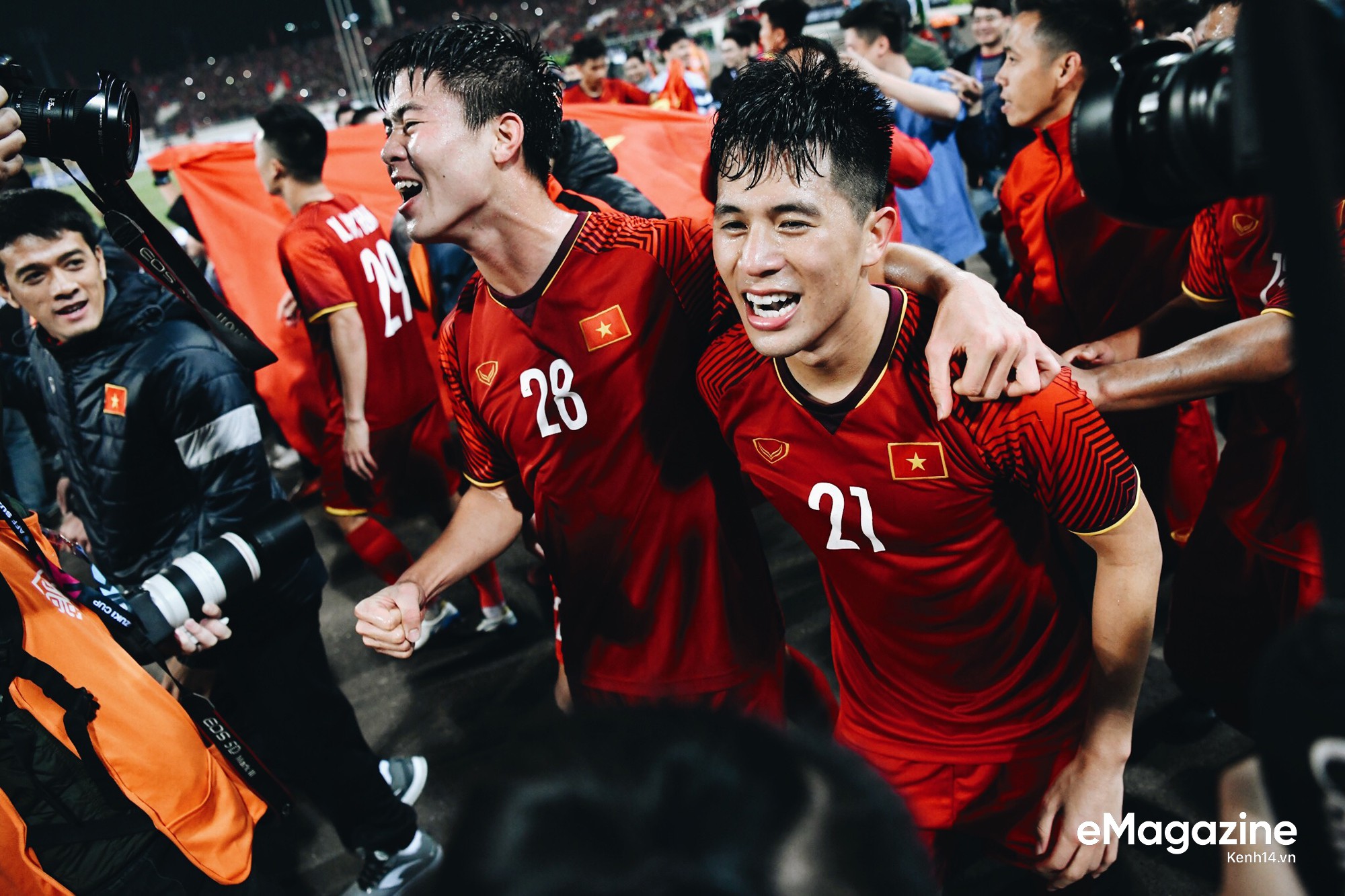Không chỉ cúp vàng hôm nay, thế hệ bóng đá Việt Nam mới mang tới cho ta niềm tin vào những thứ tốt đẹp hơn-36