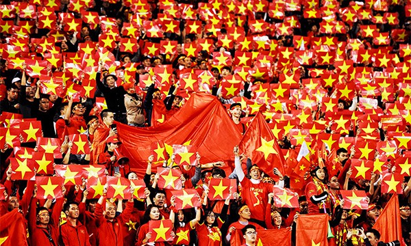 Bão đã qua đi, điểm lại những câu bình luận bất hủ của BLV Tạ Biên Cương và Khắc Cường mà cười té ghế-7