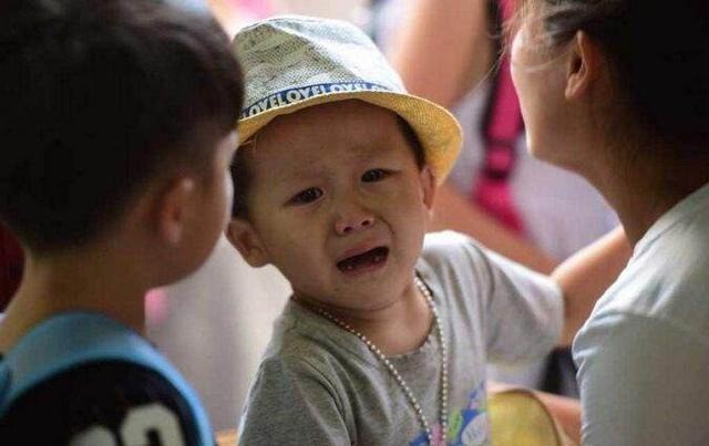 Khi trẻ xuất hiện 4 cảm xúc tiêu cực này có khả năng đã bị tổn thương trong trường mẫu giáo, bố mẹ không thể không quan tâm-1