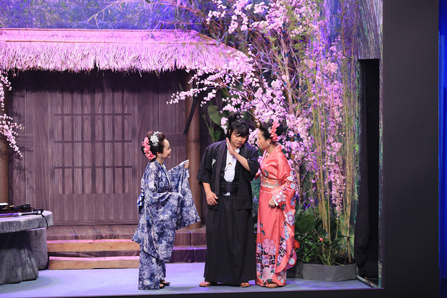 Hoài Linh choáng váng khi bị đồng nghiệp bóc mẽ: Hoài Linh không có vợ đâu phải do Hoài Linh yếu-9