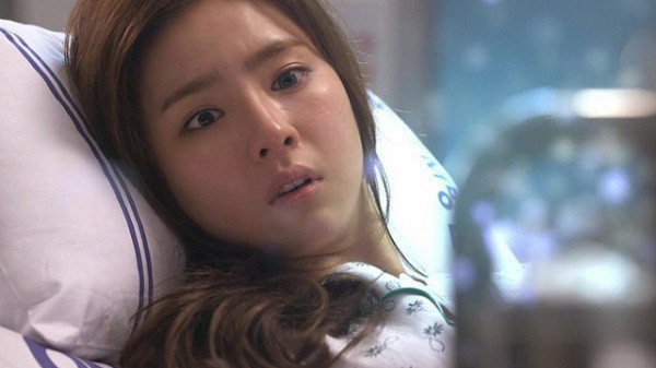 Tôi tăng xông nhập viện khi biết chồng ngoại tình với người yêu cũ, câu nói của mẹ chồng càng khiến tôi đau đớn quyết ly hôn ngay lập tức-2