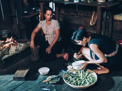 H'hen Niê: Cô gái chăn bò, sống nghèo khổ tạo nên kỳ tích chưa từng có trong lịch sử hoa hậu