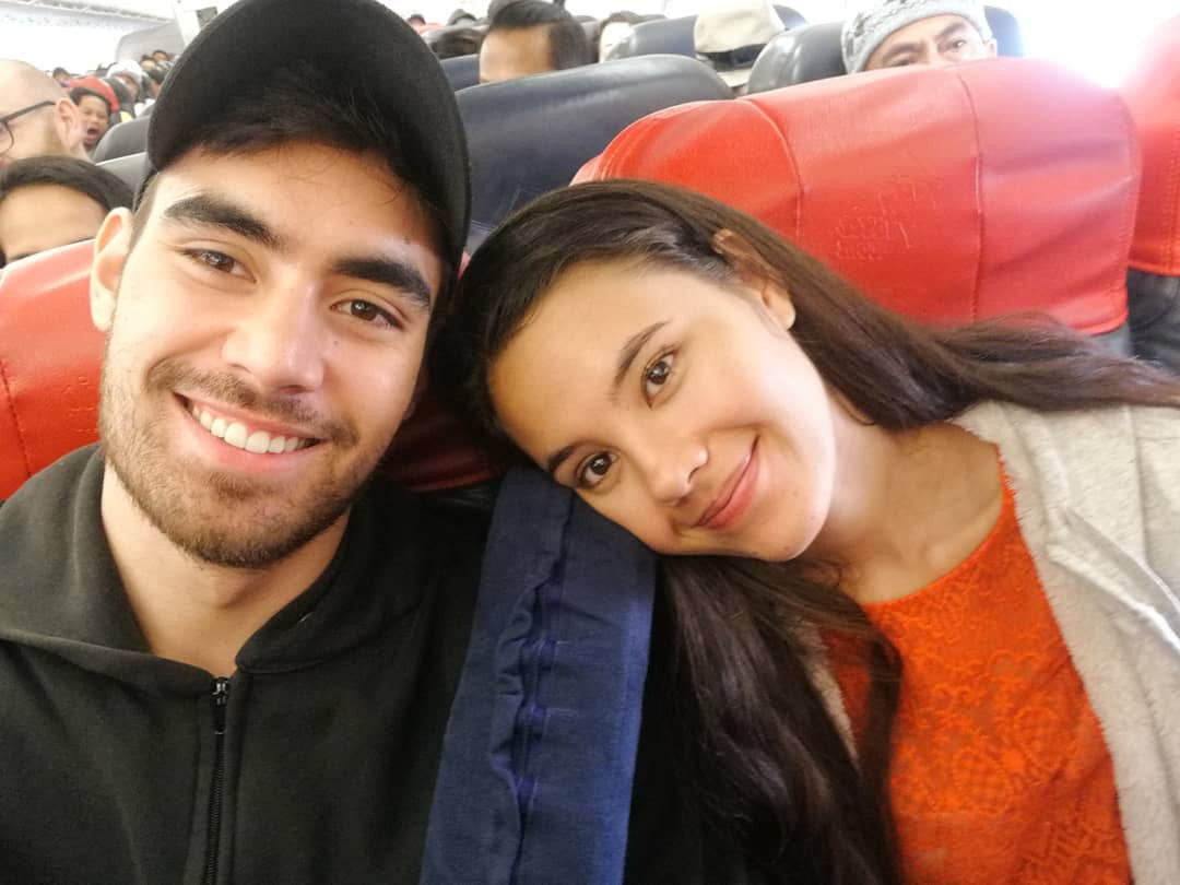 Tân Hoa hậu Hoàn vũ đã đẹp thì thôi, đến bạn trai cô cũng làm dân tình thổn thức vì gương mặt và body cực phẩm!-1