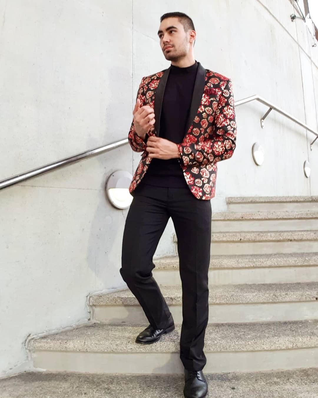 Tân Hoa hậu Hoàn vũ đã đẹp thì thôi, đến bạn trai cô cũng làm dân tình thổn thức vì gương mặt và body cực phẩm!-5