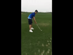 Đình Trọng mua quà Noel tặng bạn gái vẫn sợ Tiến Dũng ghen-1