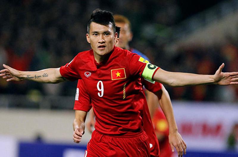 Công Vinh, Văn Quyến và Anh Đức: 1 bức ảnh, 3 số phận khác nhau trên sân cỏ-1