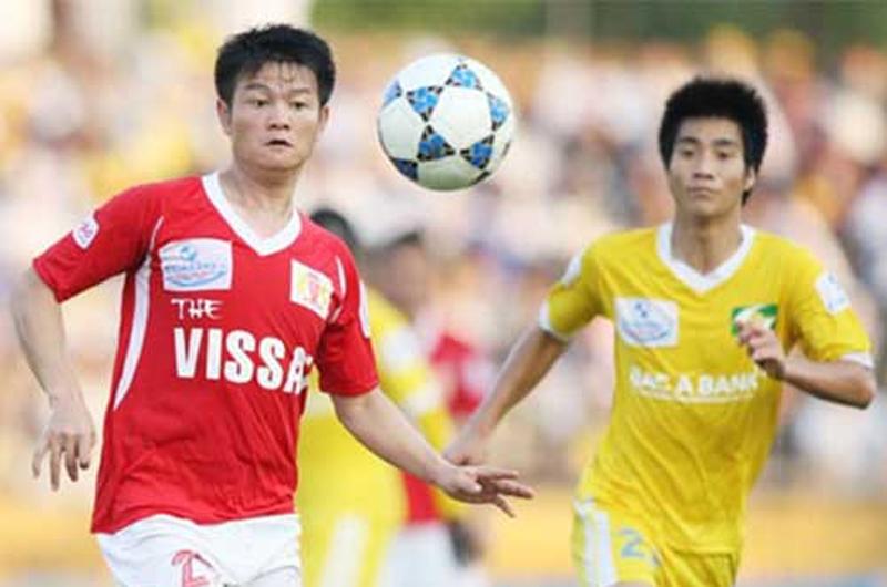 Công Vinh, Văn Quyến và Anh Đức: 1 bức ảnh, 3 số phận khác nhau trên sân cỏ-10