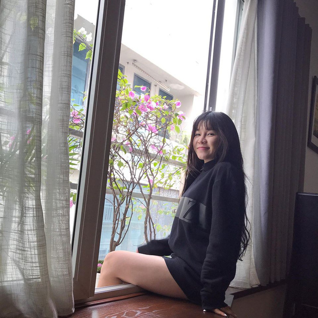 Lâm Tây đăng clip hát hò siêu đáng yêu, công khai nhận để thả thính chị em trước mặt bạn gái-3