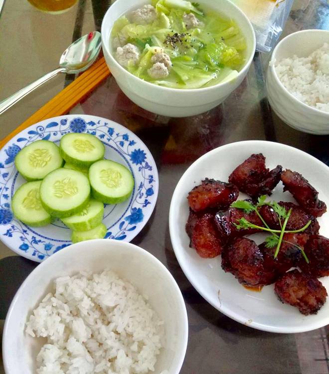 Gái Sài thành khoe những mâm cơm 3 người dưới 100k khiến ông xã lẫn mẹ chồng tâm phục-11