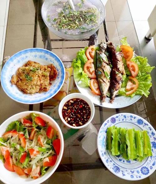 Gái Sài thành khoe những mâm cơm 3 người dưới 100k khiến ông xã lẫn mẹ chồng tâm phục-3