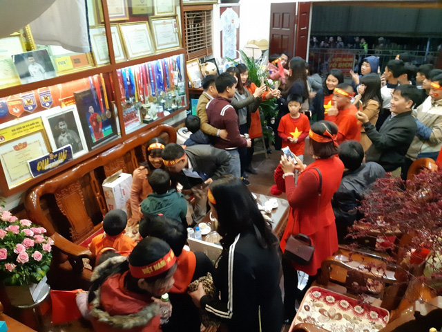 Tiết lộ bất ngờ của bố Quang Hải về môn thể thao ưa thích ngoài bóng đá của con trai-3