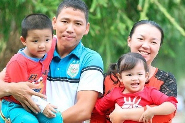 Đằng sau câu chuyện một bức ảnh, ba số phận đang hot MXH lại có câu chuyện tương đồng thú vị thế này!-5