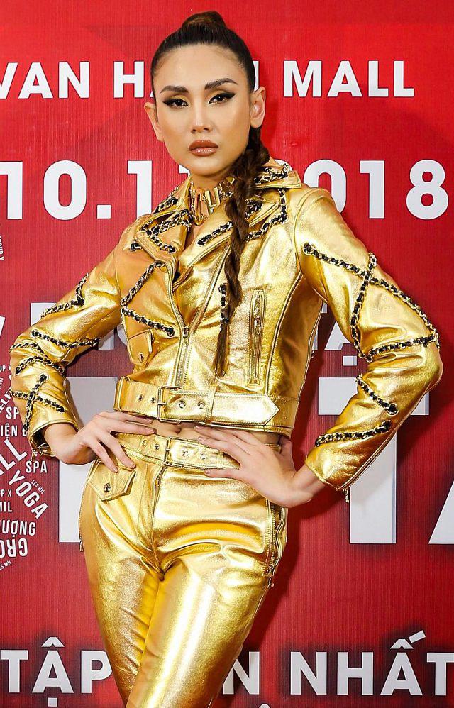 HHen Niê và Hồ Ngọc Hà, khi Hoa hậu bình dân đụng hàng biểu tượng thời trang-8