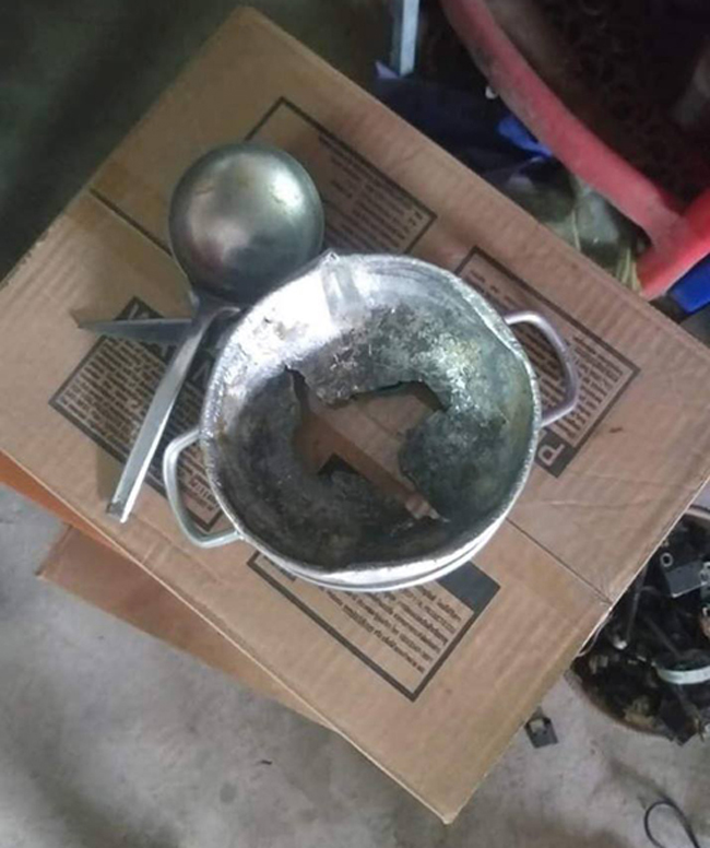 Thiệt hại khổng lồ của người hâm mộ sau chức vô địch của Việt Nam-6