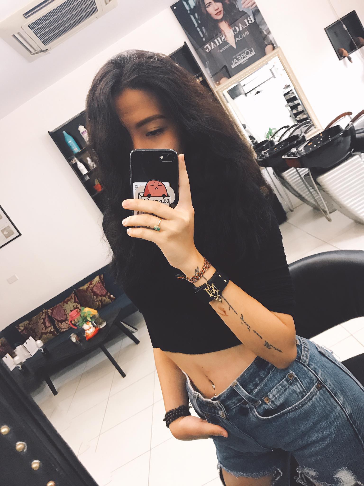 6 cô nàng du học sinh xinh nhất 2018: Người là bạn gái cầu thủ, người body như hotgirl, người giành học bổng khủng 15 tỷ đồng-15