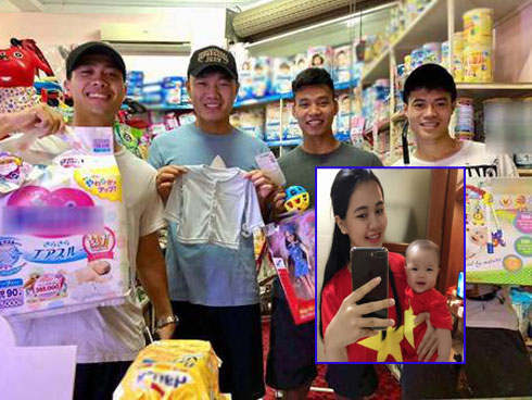 Cô bé Việt mặc kín mít như phi hành gia, chỉ hở đôi mắt tạo dáng chụp ảnh dưới cái lạnh -17 độ ở Nga khiến nhiều người bật cười-14