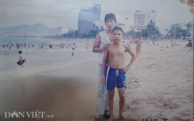 Lộ ảnh hồi nhỏ cực ngố tàu” của cầu thủ Đức Huy-9