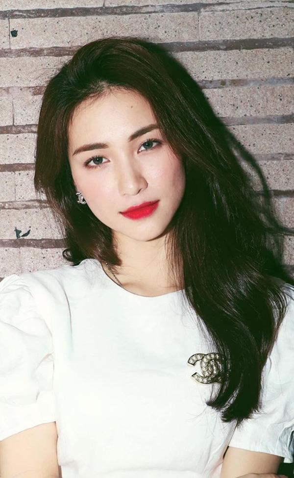 Chưa hạ nhiệt, 3 màu son gắn bó với sao Việt năm nay vẫn lên ngôi mùa lễ hội này!-14