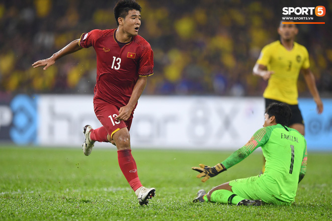 Báo Châu Á: Không gọi Anh Đức và Văn Quyết, Việt Nam định buông Asian Cup?-3