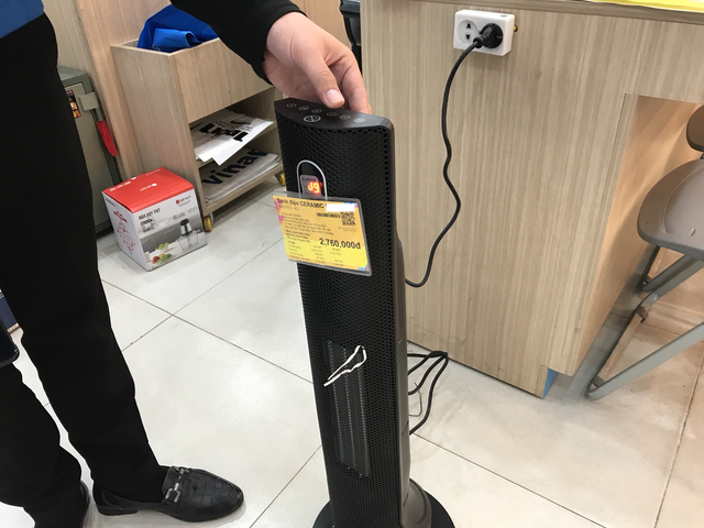 Máy sưởi dầu đắt đỏ dùng hơn 1 năm là hỏng, mang đi sửa thợ cũng bó tay-2