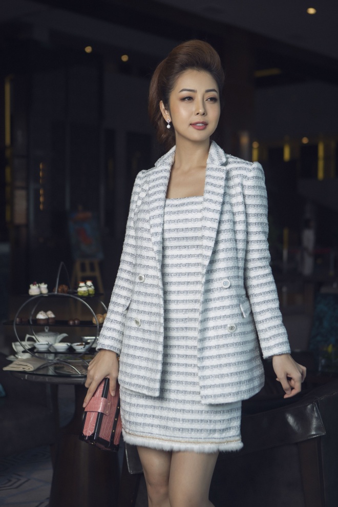Jennifer Phạm thích những trang phục đơn giản nhưng vẫn thể hiện được phong cách riêng-14
